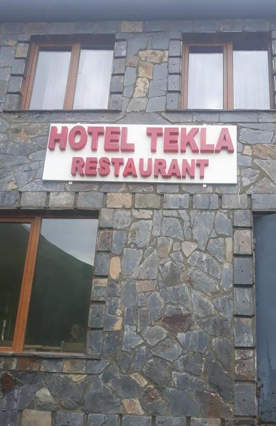 אושגולי Hotel Tekla מראה חיצוני תמונה